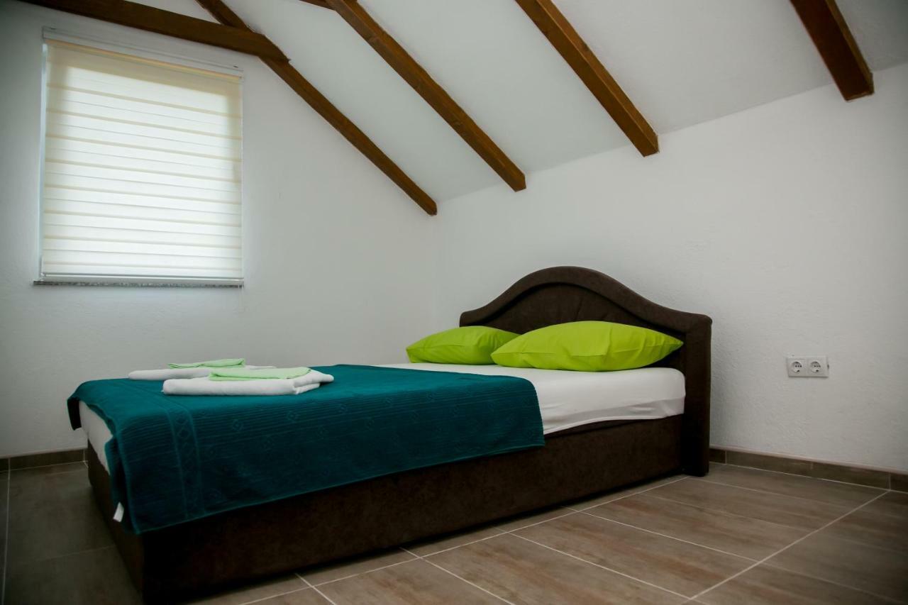 Nektar Park Villa Sara Bihać Exteriör bild